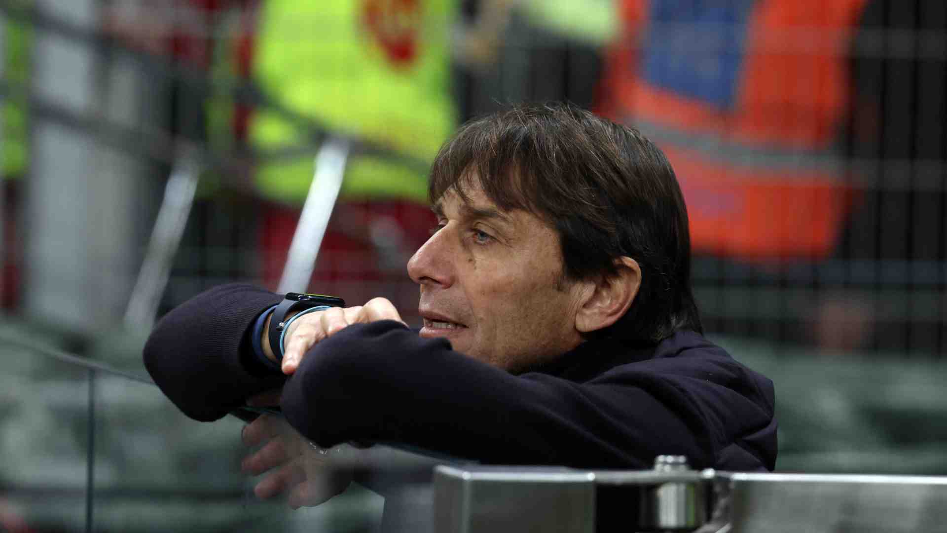 Immagine di Il futuro di Conte dietro al suo passato