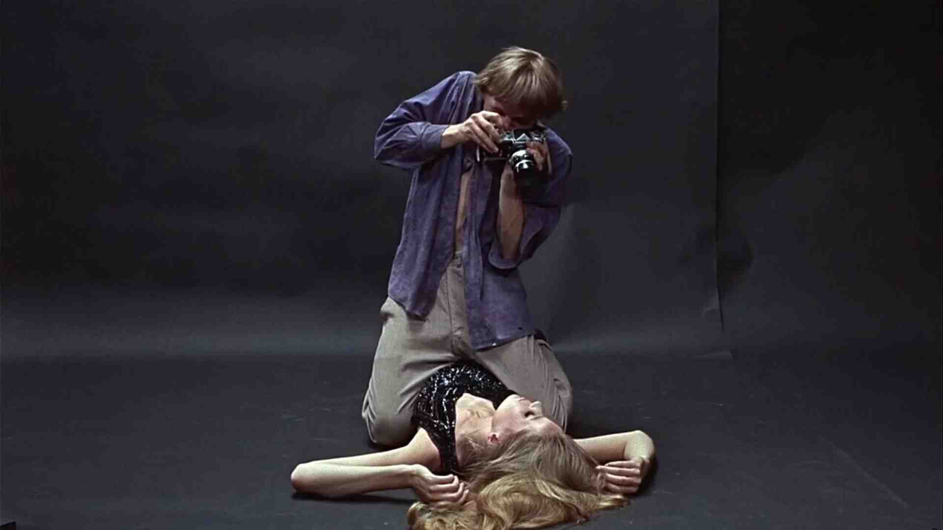 Immagine di Film al rogo. Storia, tormenti e capricci della censura