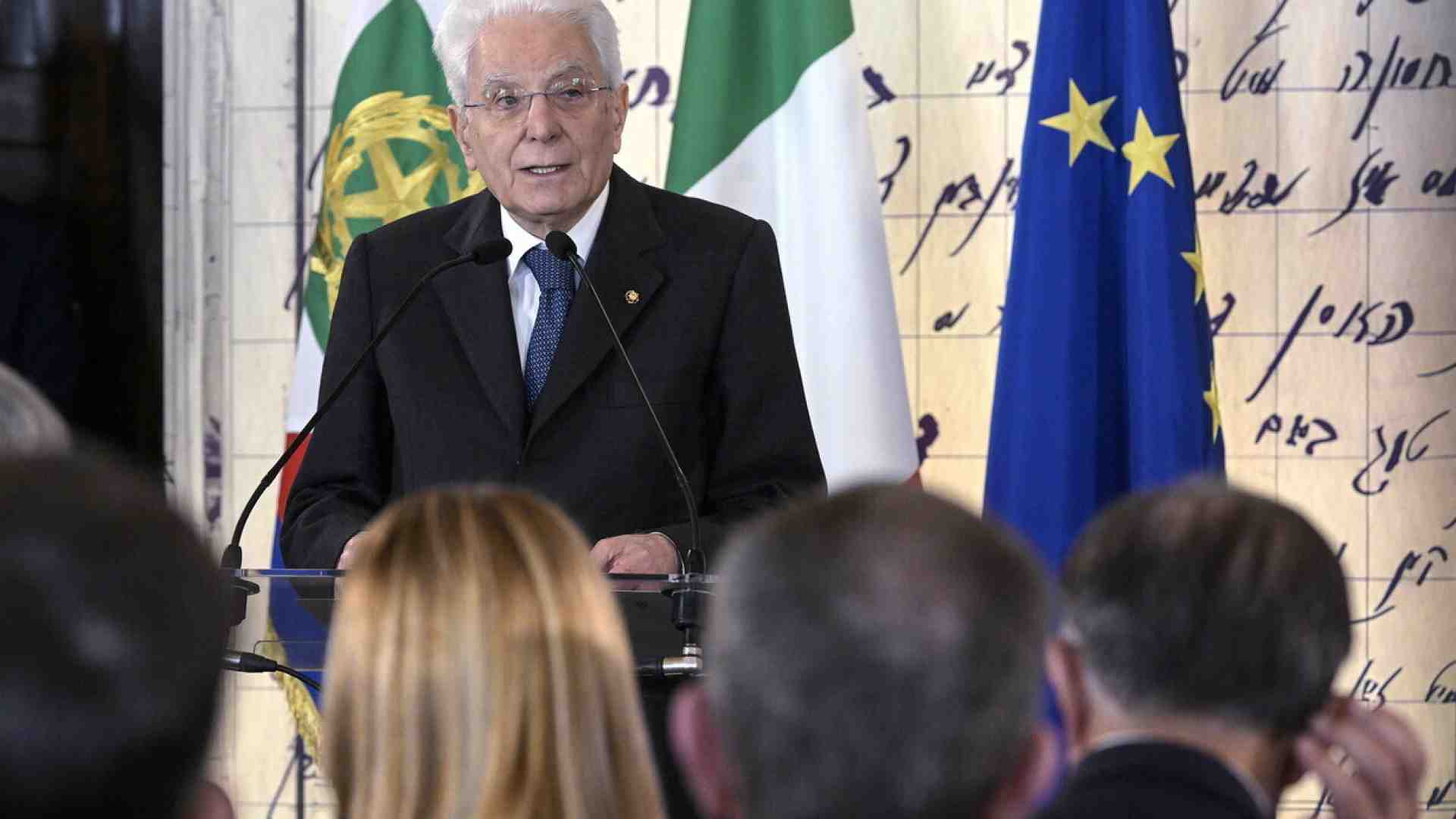 Immagine di Ambiguità vuol dire complicità. La buona Memoria di Meloni e Mattarella