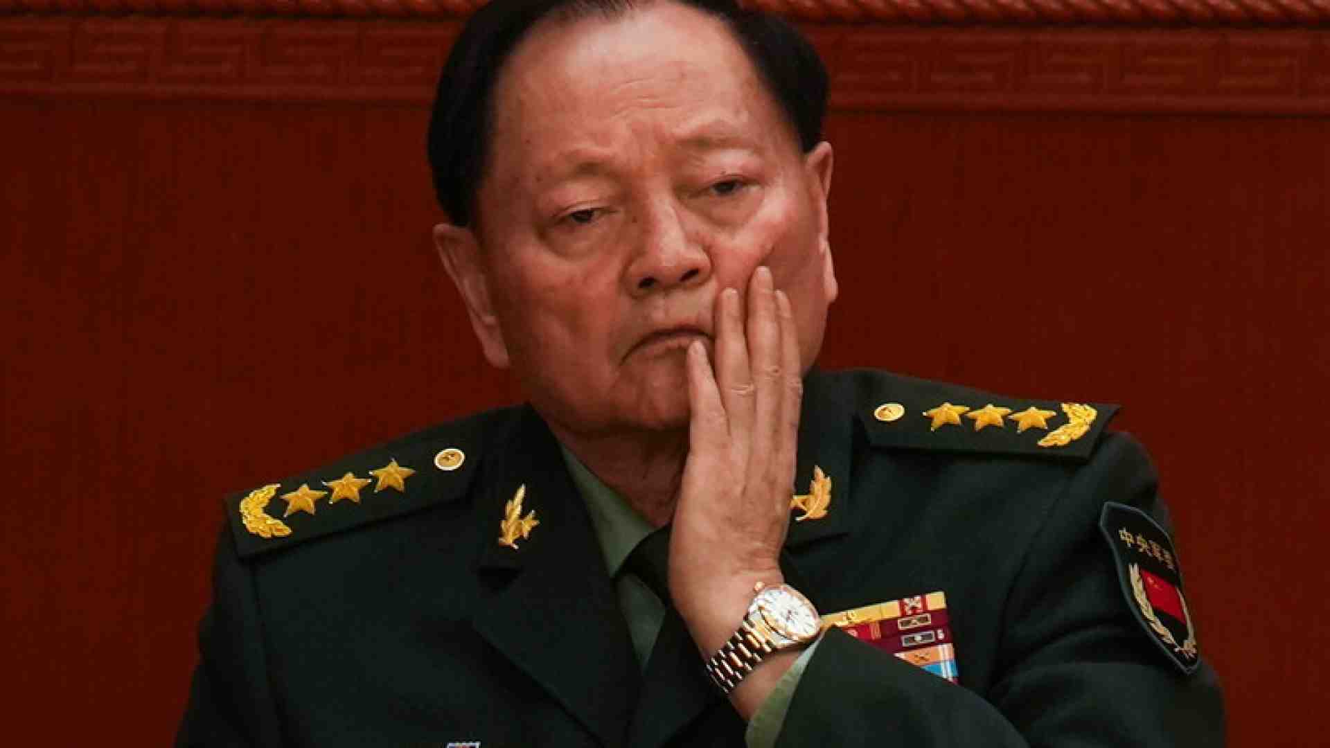 Immagine di Xi Jinping lavora al suo quarto mandato e obbliga l’esercito a essergli fedele a qualunque costo
