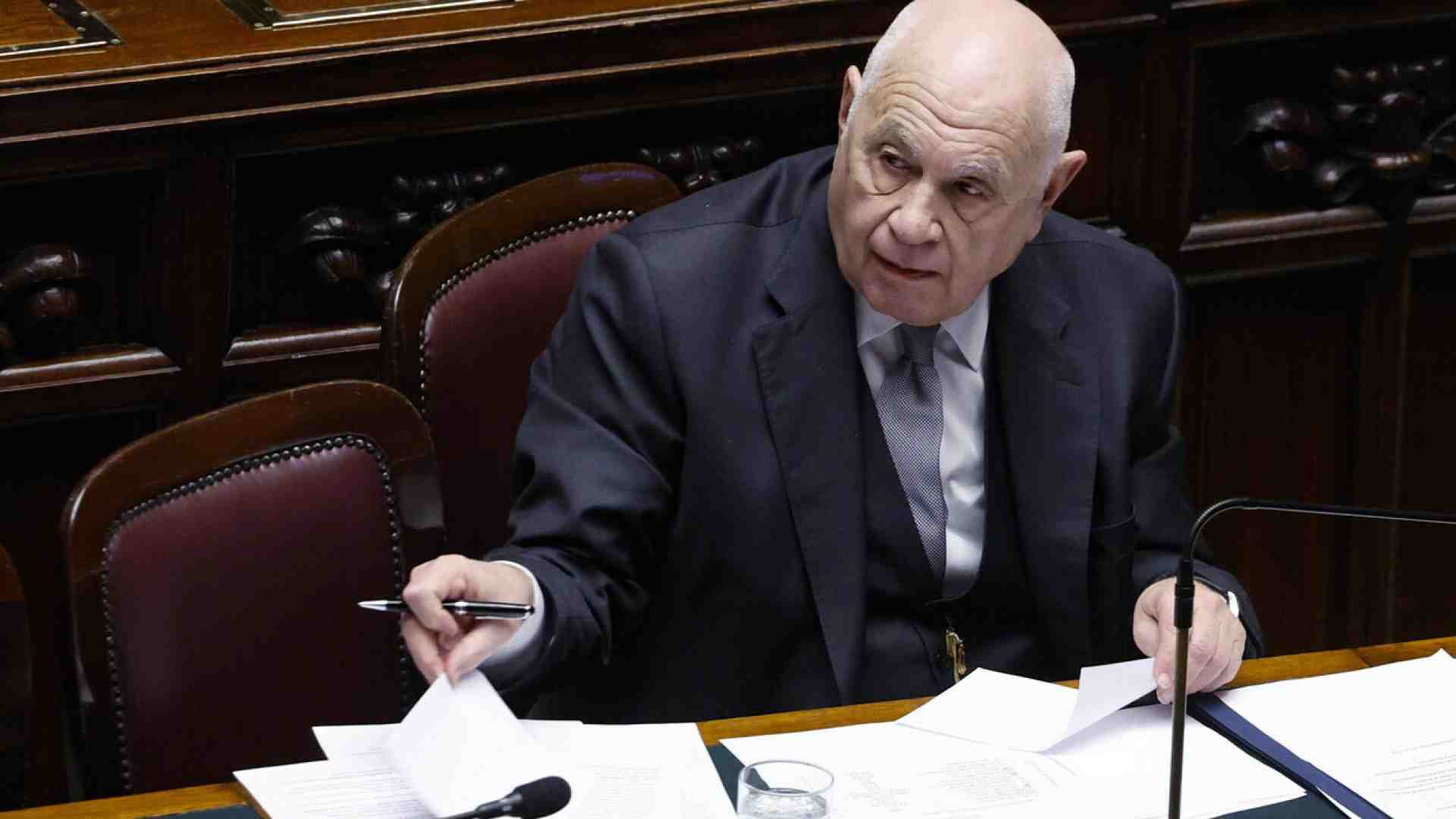 Immagine di Su spinta di Delmastro, Nordio bacchetta i parlamentari sulle visite in carcere. La lettera
