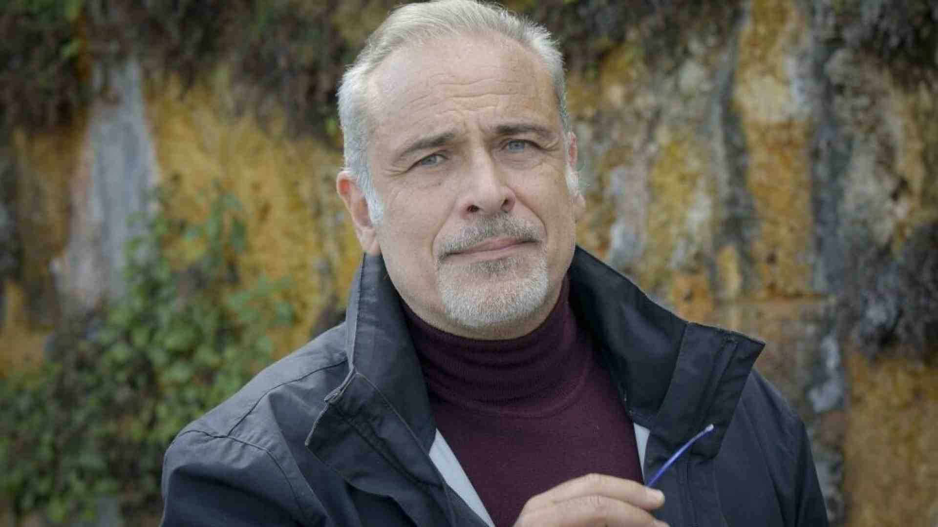 Immagine di Enzo Decaro: “Riscopriamo la perduta leggerezza di Carosone”