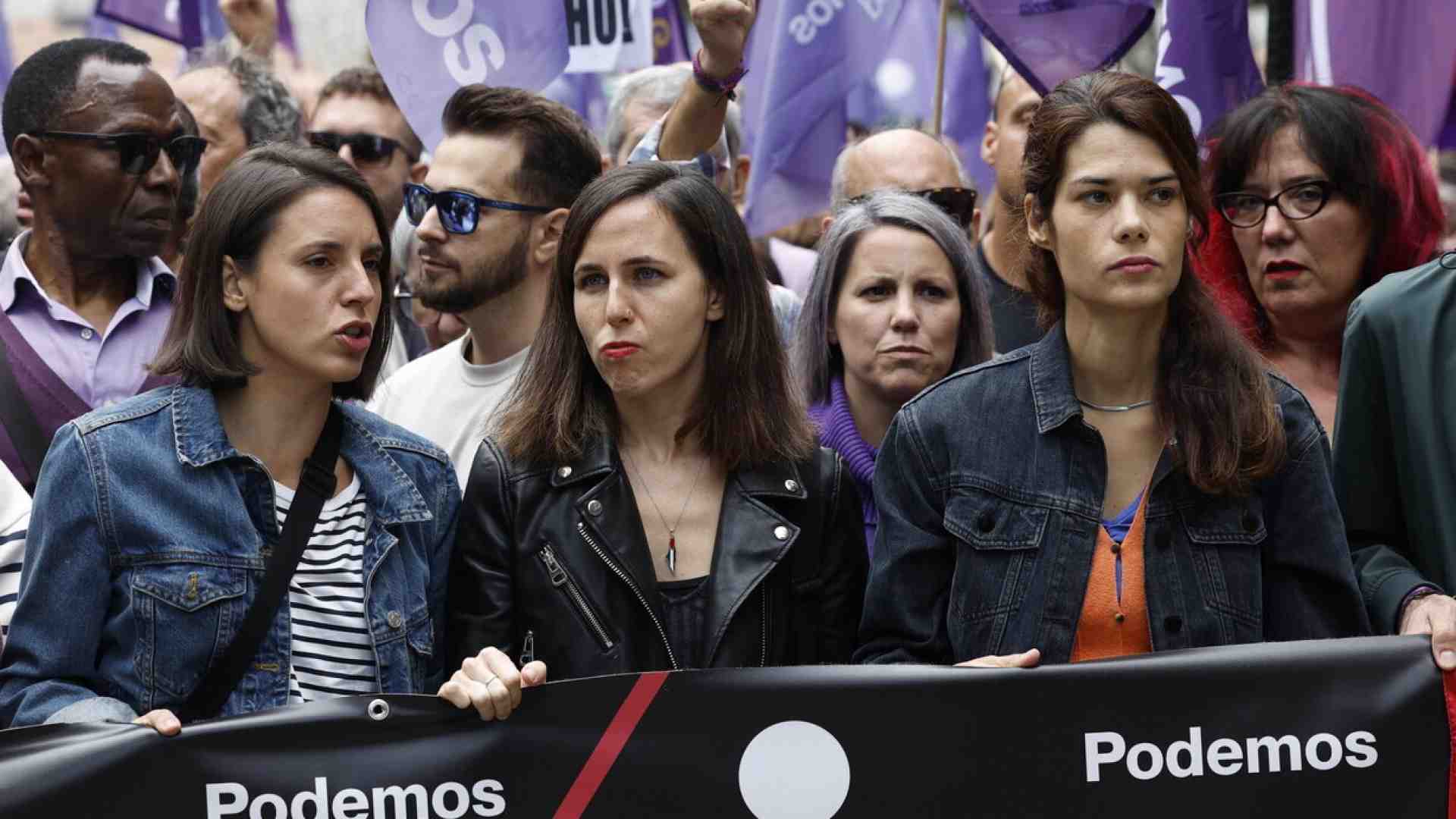 Immagine di In crisi di voti, Podemos punta sulla “sostituzione etnica” antifascista