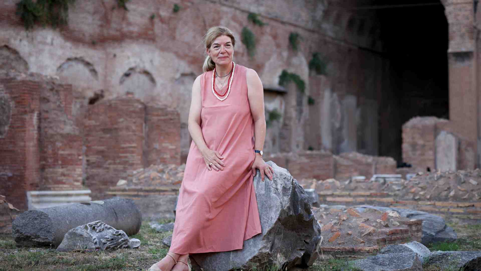 Immagine di Claire Messud, la scrittura indispensabile