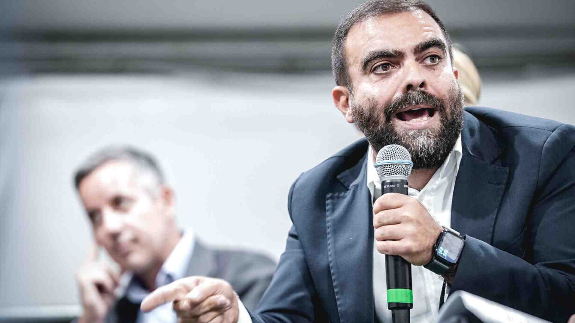 Immagine di Askatasuna a Roma il 28 marzo. Grimaldi (Avs) ci sarà: "Ma non sono loro i promotori, io sto con Arci"