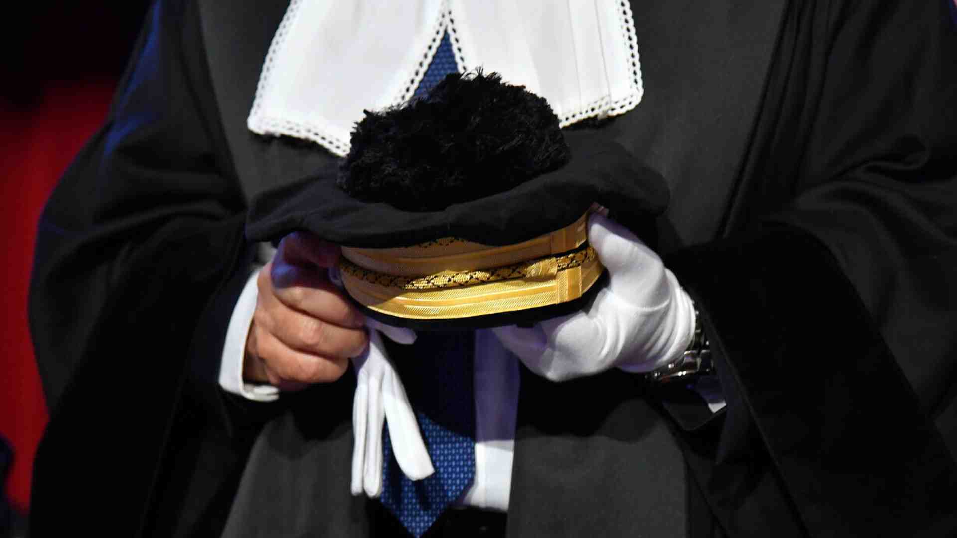 Immagine di Ascolta e sostieni i tuoi figli (anche se scelgono di fare i magistrati)