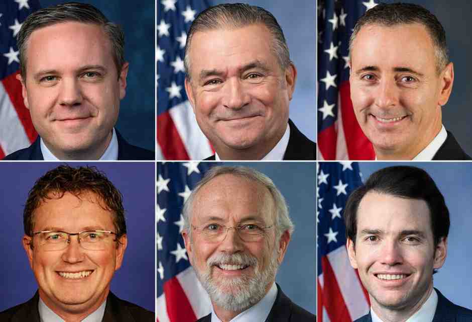 I sei deputati che hanno votato contro i dazi di Trump (foto ANSA)