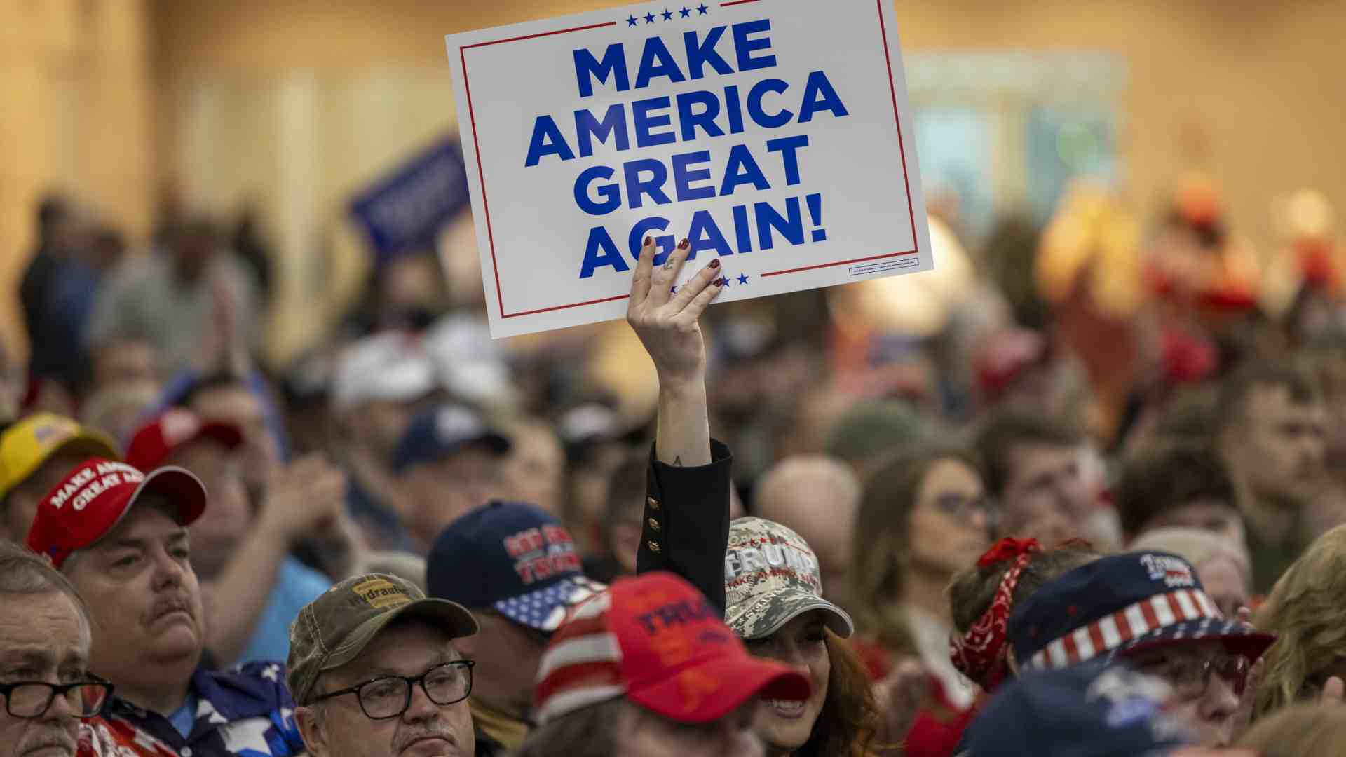 Immagine di Di chi è l’oscuro “do thank” francese nella rete Maga europea