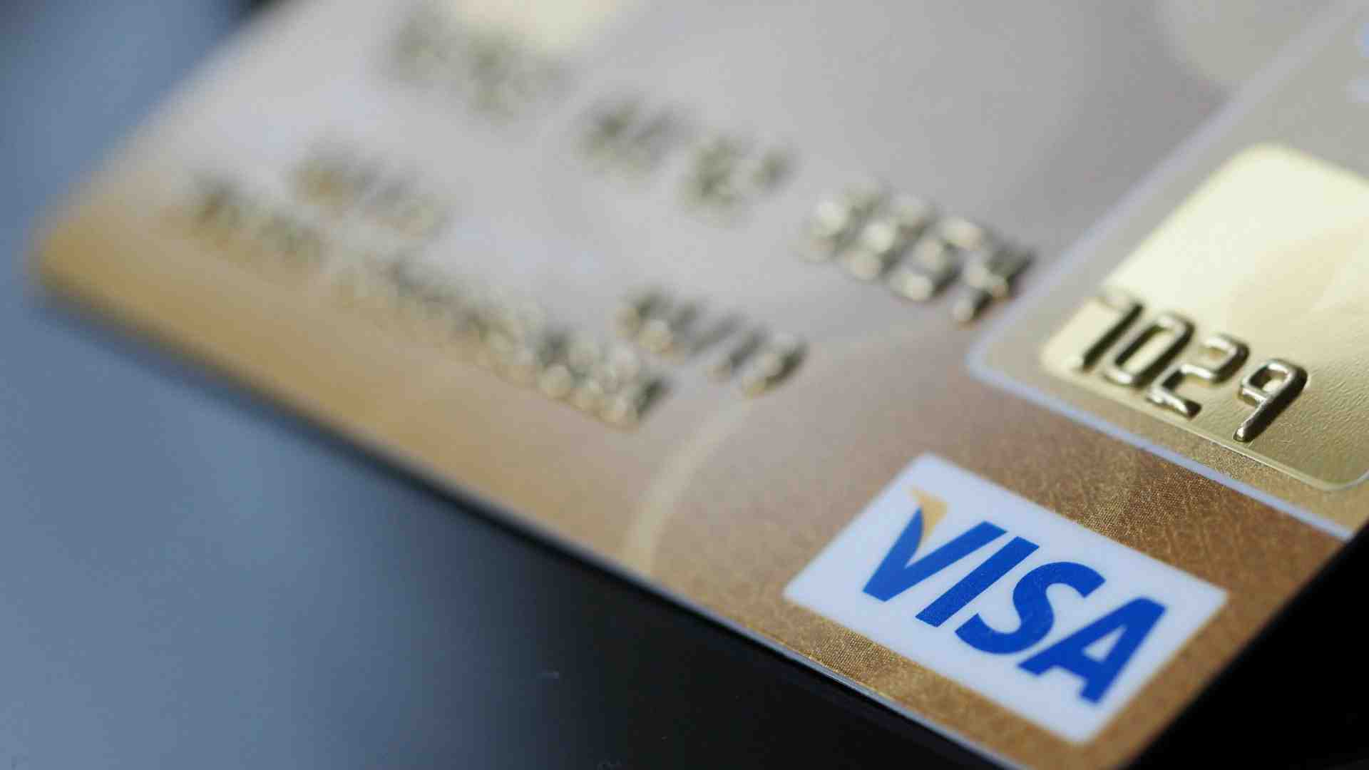 Immagine di Solo Visa alle Olimpiadi. Il circuito è sponsor del Cio e non sono ammessi concorrenti oltre al cash. Se solo ci fosse l’euro digitale