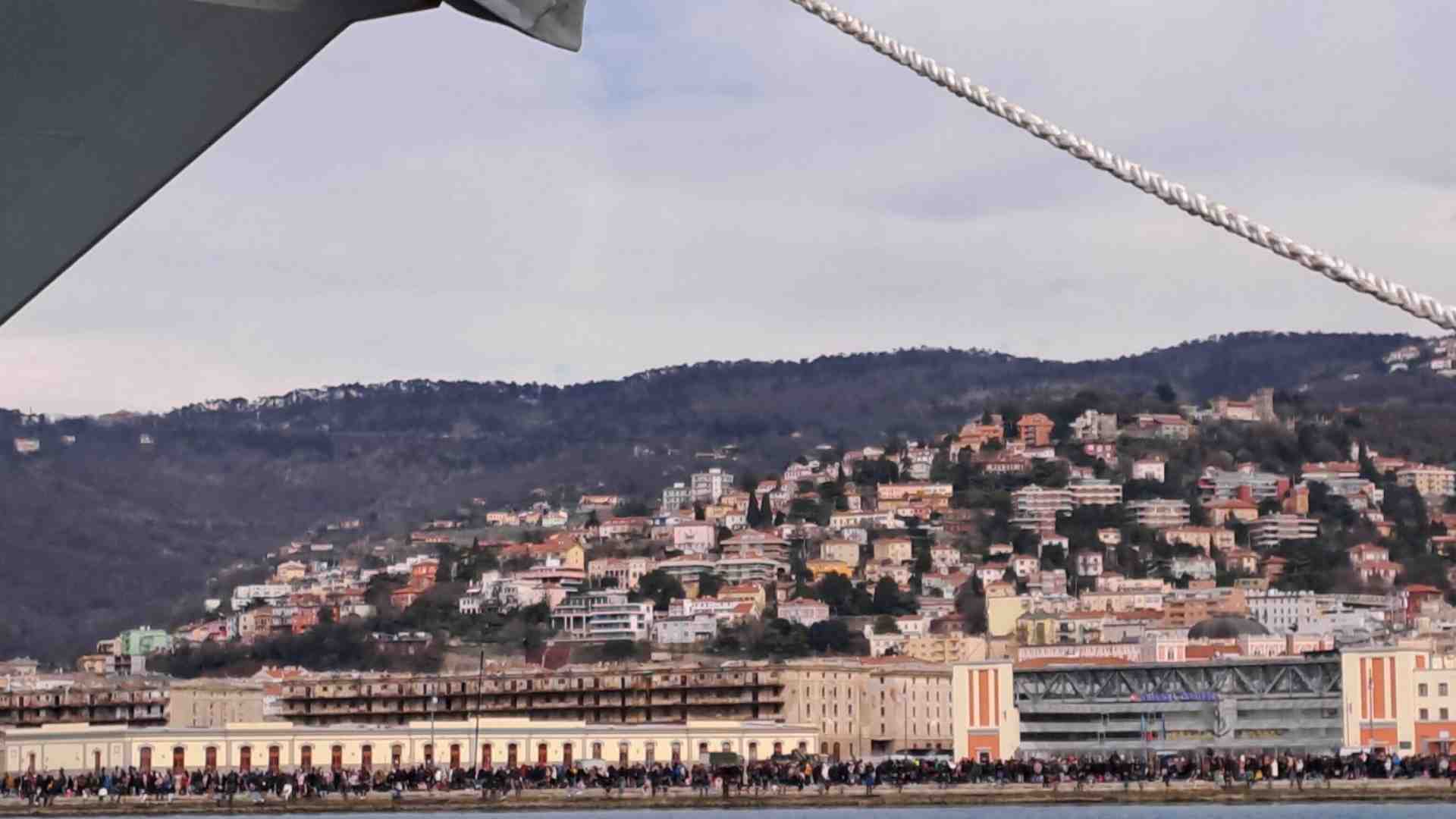 Immagine di Porti italiani tra spartizione politica e polemiche: il caso Trieste