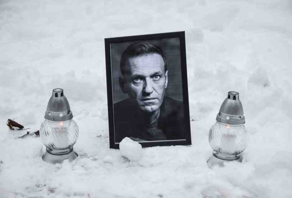 Sono passati due anni dalla morte di Alexei Navalny. Tutte le bugie del Cremlino