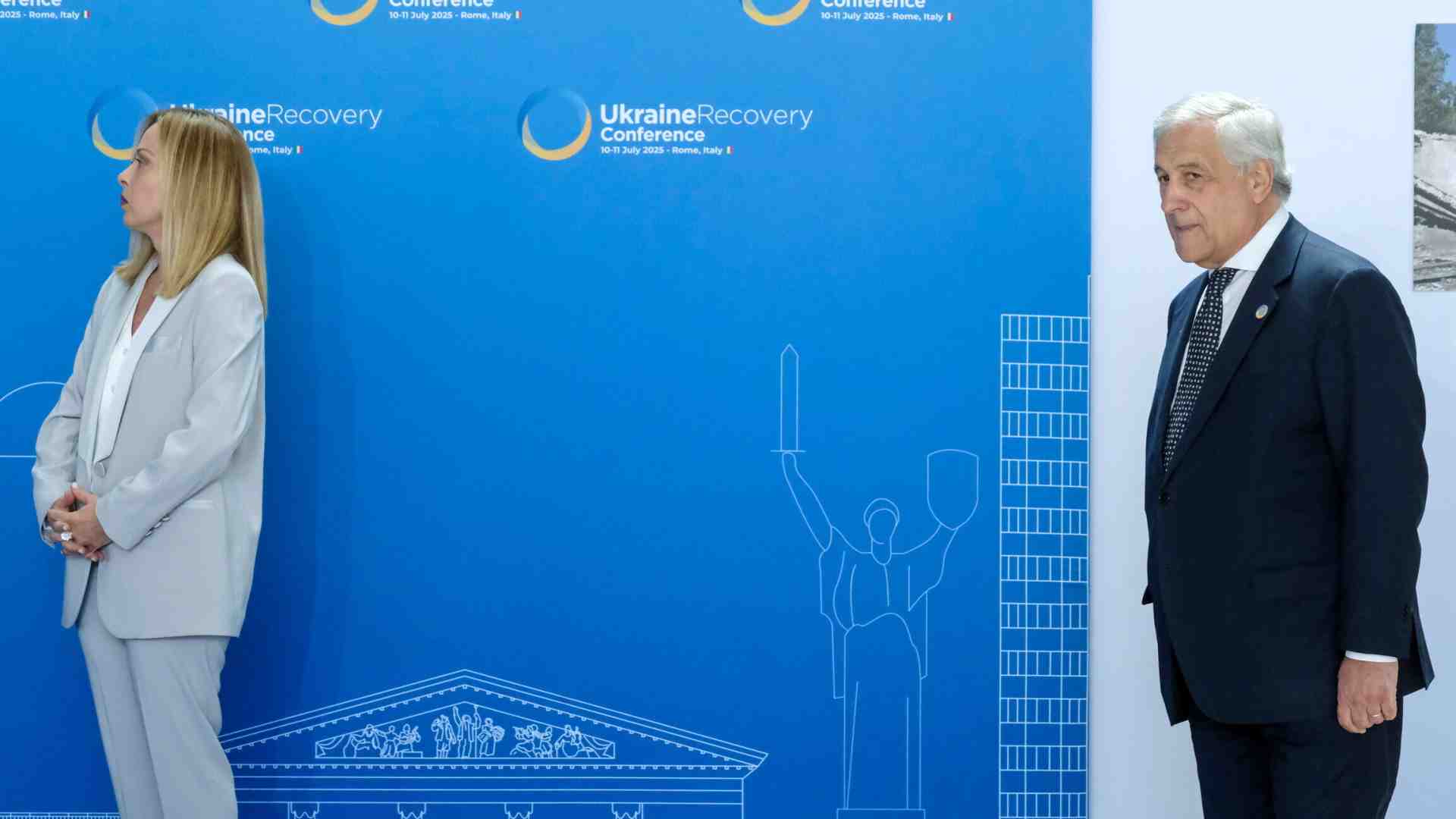 Immagine di Board of Meloni. Tajani pronto a volare in America, la Germania diserta. L'opposizione unita usa le parole di Marina B. contro Trump