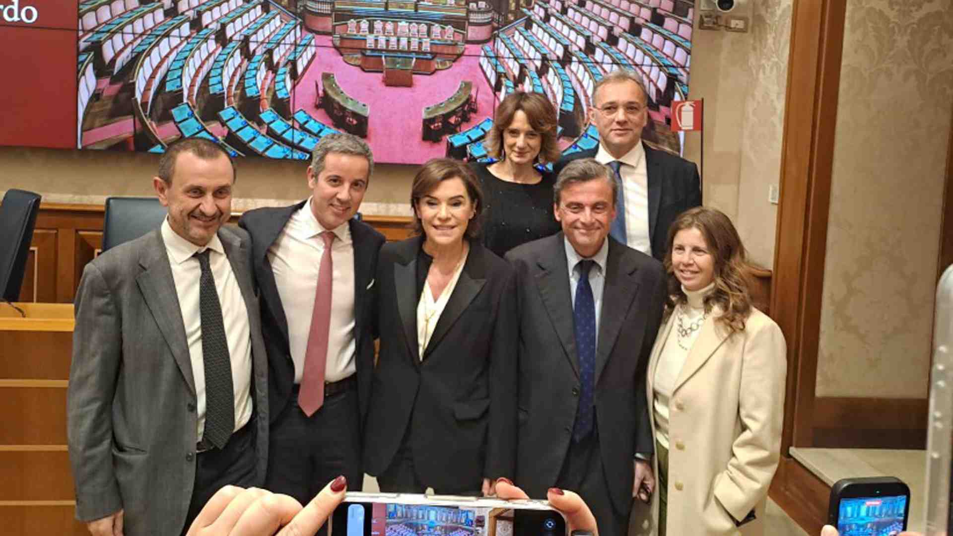 Immagine di La sinistra radicale di Schlein e le ambiguità in Europa: Elisabetta Gualmini spiega i motivi dell'addio al Pd