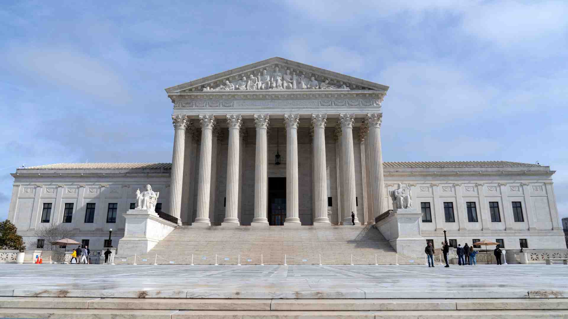 Immagine di C’è un giudice a Washington: la Corte Suprema conferma che i dazi di Trump sono incostituzionali