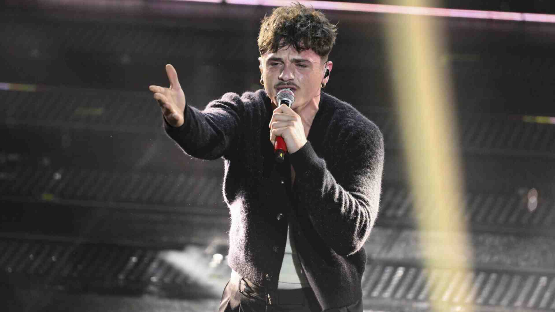 Immagine di È Ollymania, dal trionfo sanremese all’assalto agli stadi. E sarà il super ospite della prima serata all'Ariston