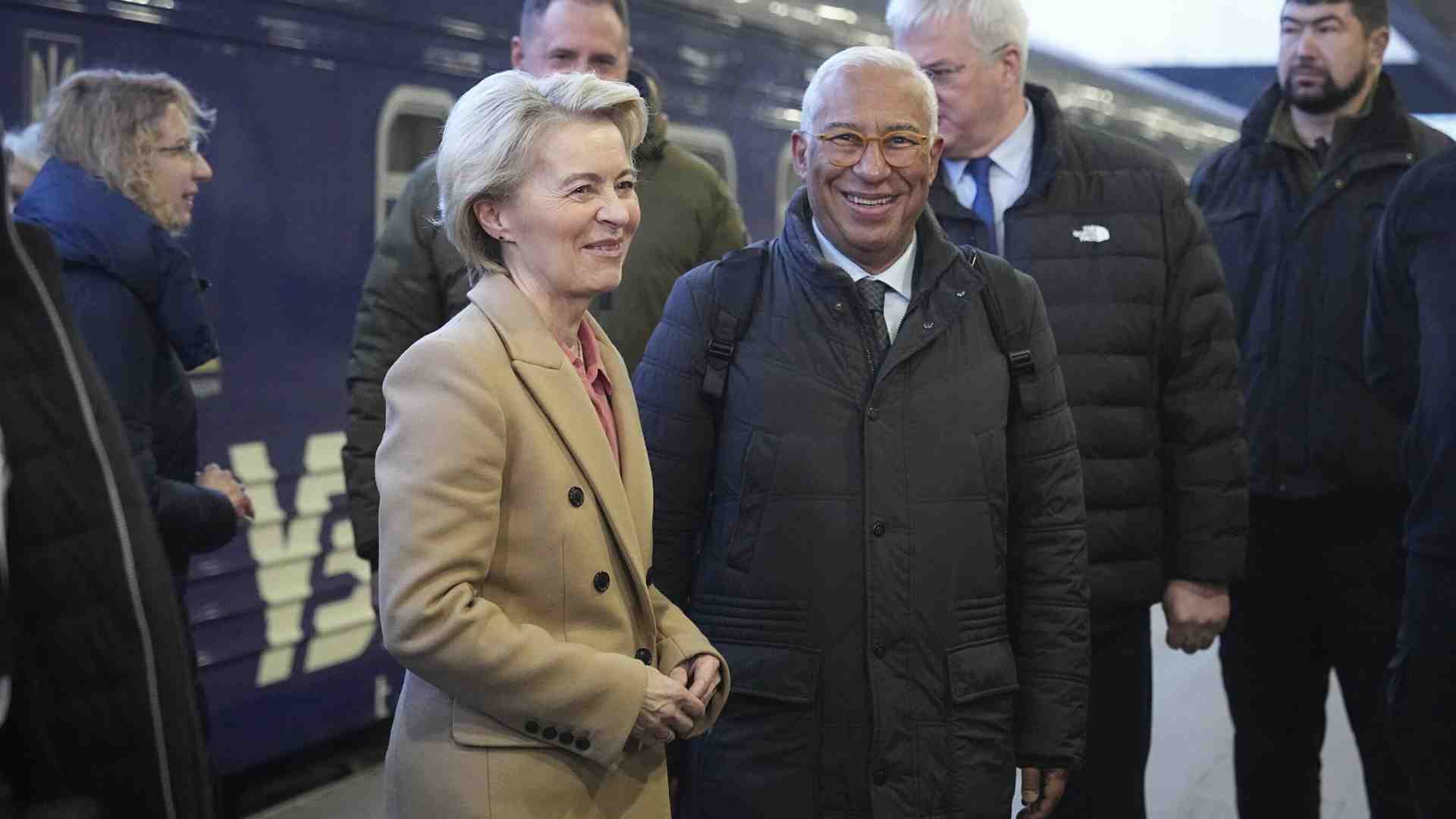 Immagine di Von der Leyen a Kyiv: "Non ci arrenderemo finché non ci sarà una pace alle condizioni dell'Ucraina"
