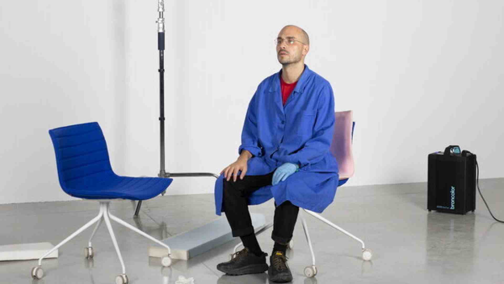 Immagine di L'interesse per le parole, più che per le immagini. Lo sguardo di Alessandro Calabrese