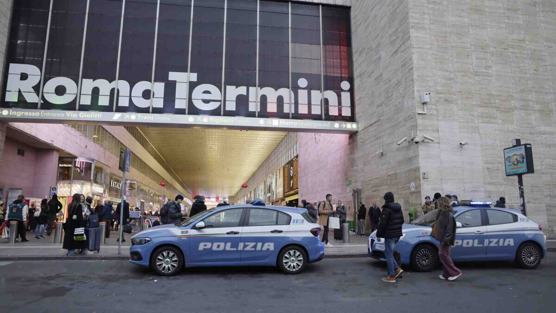 Immagine di Le colpe sono individuali, ma dopo Rogoredo e Termini servono più controlli