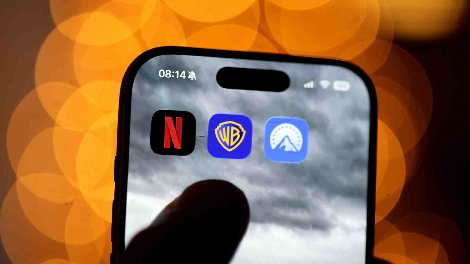 Immagine di Netflix sta sempre più scomoda tre le tante ingerenze trumpiane nei suoi affari