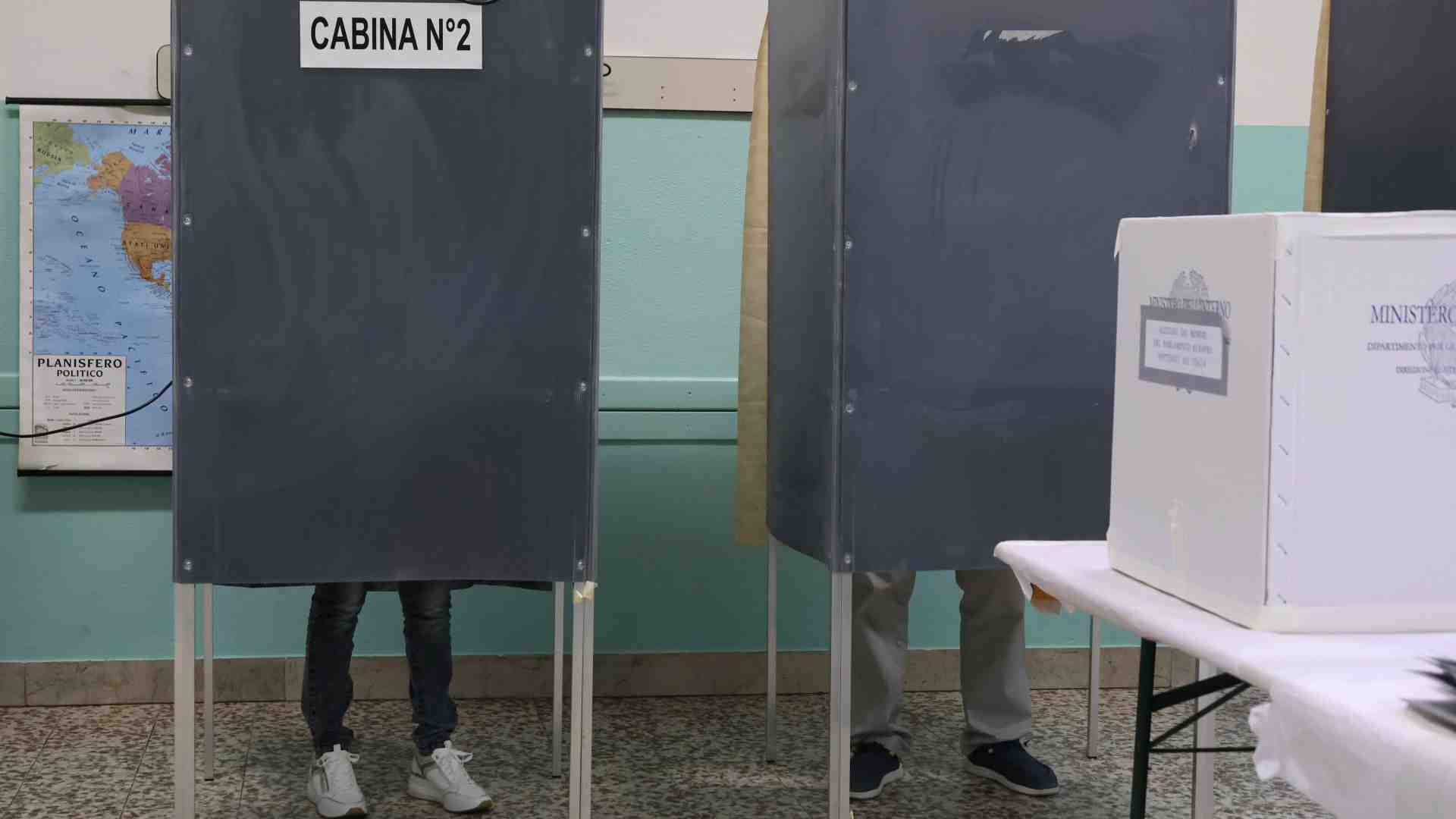 Immagine di Altro che X: votiamo contando fino a cinque. Modesta proposta di riforma elettorale
