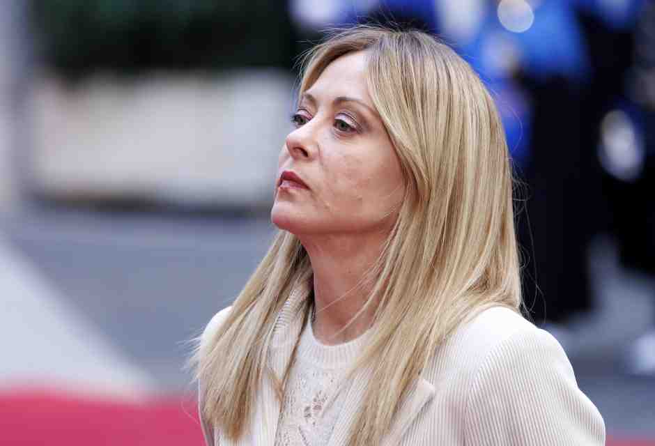 La legge elettorale mobilita. Franceschini: "Supertruffa". Meloni pronta a comiziare. L'incubo sud