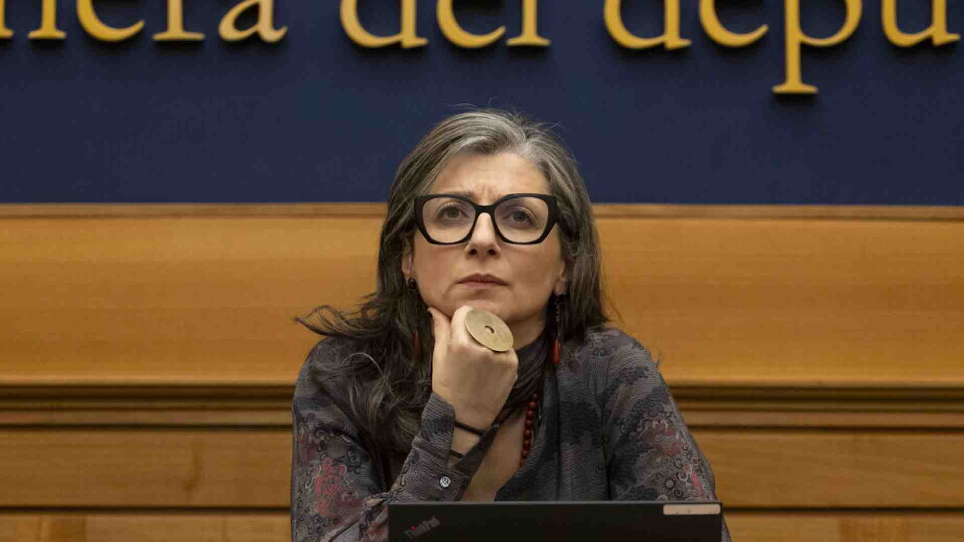 Immagine di Il tono imperialista di Francesca Albanese dopo la caduta di Khamenei