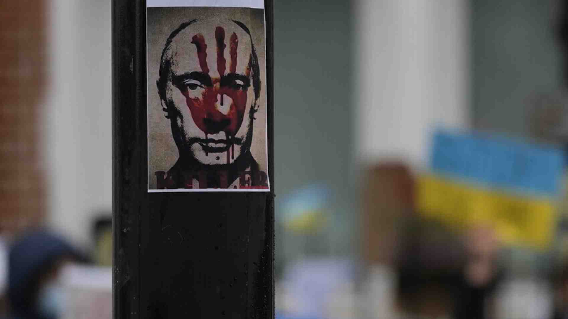 Immagine di Baunov: “Per i russi, la pace giusta è quella che vuole Putin. Ma anche i lealisti iniziano a farsi domande”