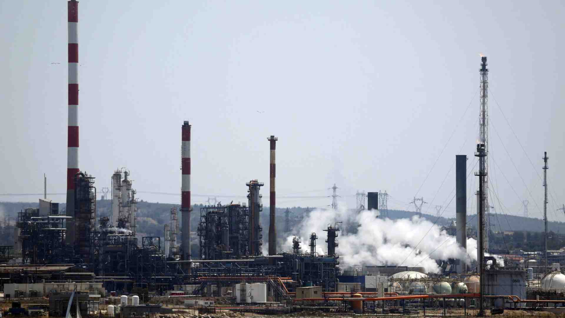 Immagine di La chiusura dello Stretto di Hormuz e i problemi energetici dell'Ue. Parlano Nicolazzi e Benedettini