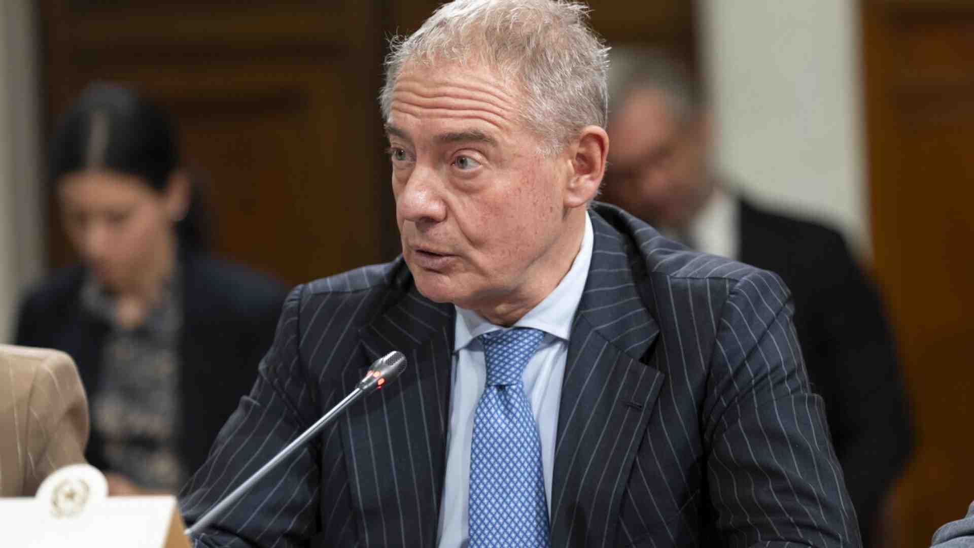 Immagine di FdI schiera Urso per il Sì delle imprese. E Nordio rivede la strategia