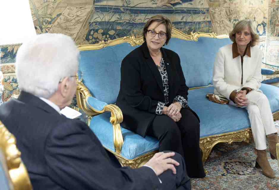 La nuova presidente Ucei Ottolenghi fa visita al presidente Mattarella in compagnia della predecessora Di Segni (foto Ansa)