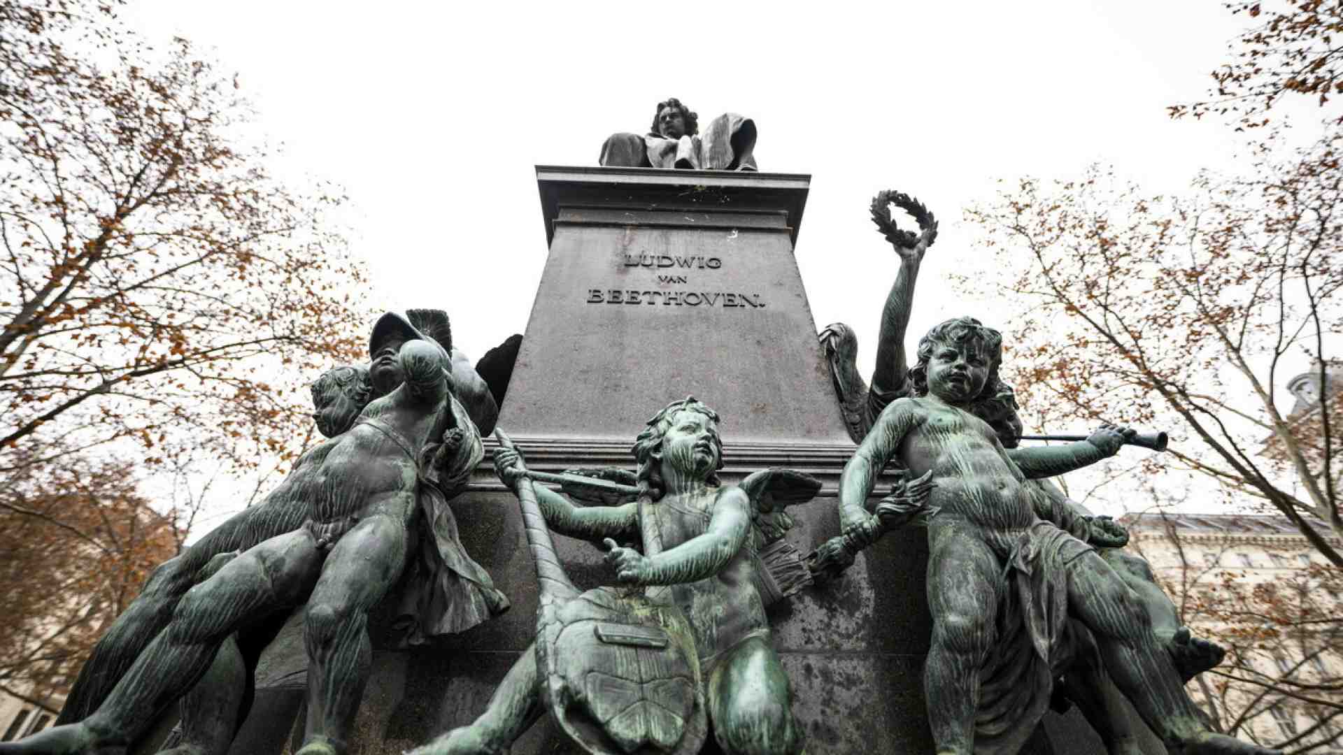 Immagine di Beethoven e la voce inaudita della Grande fuga che ci sorprende ancora