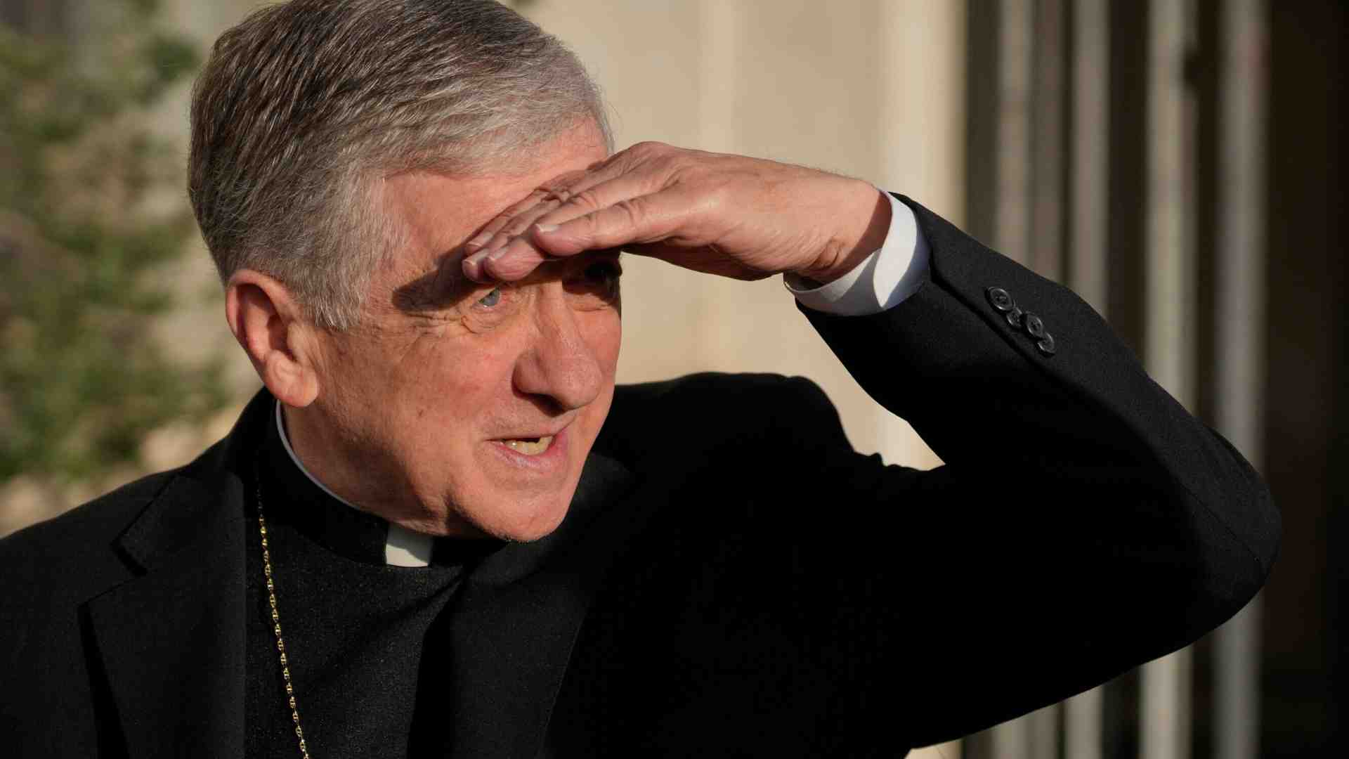 Immagine di Il cardinale di Chicago attacca Trump, ma in America aspettano che parli il Papa