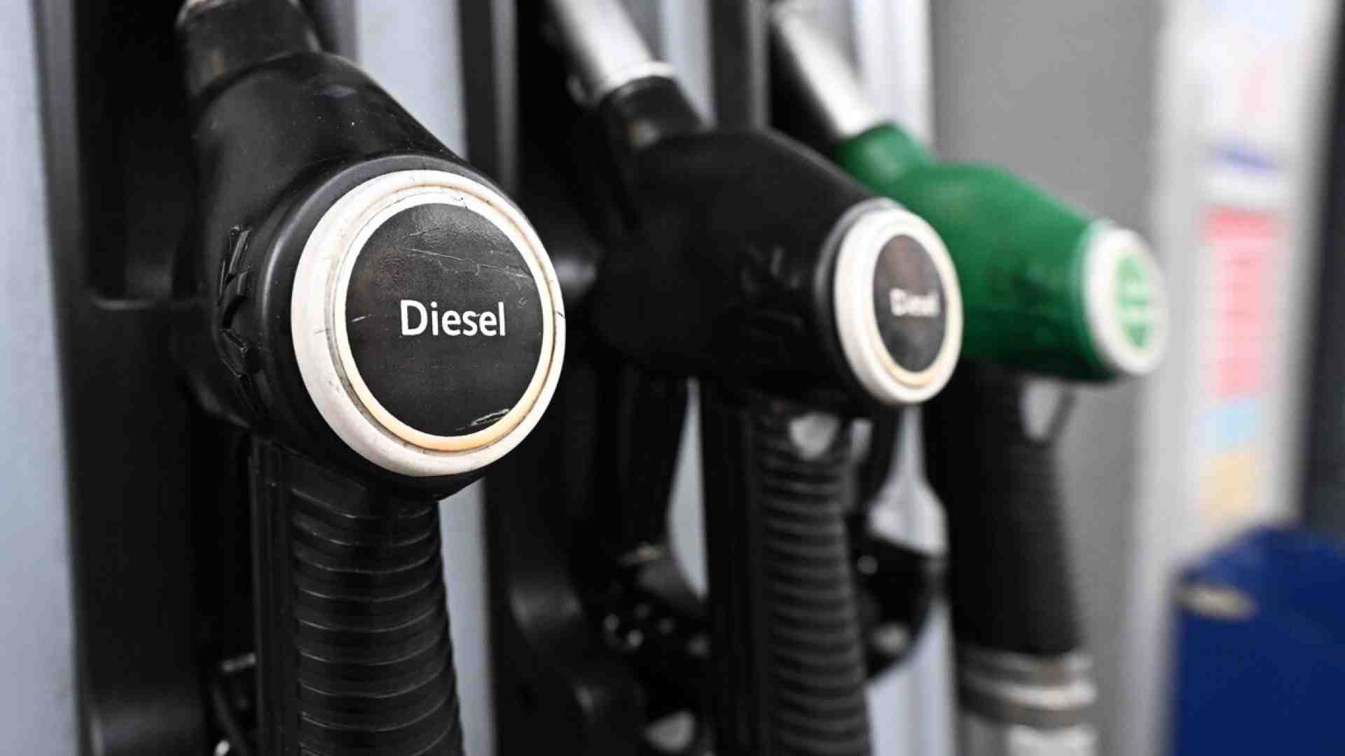 Immagine di Quali aiuti per l’energia? L’Italia distribuisce bene ma compra caro