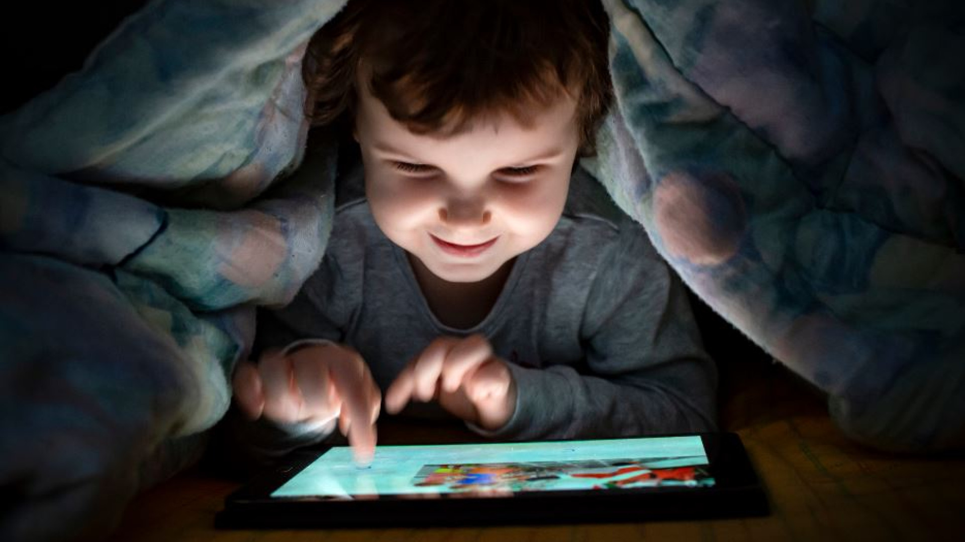 Immagine di Minori e web. Ecco il manifesto per una rete a rischio zero