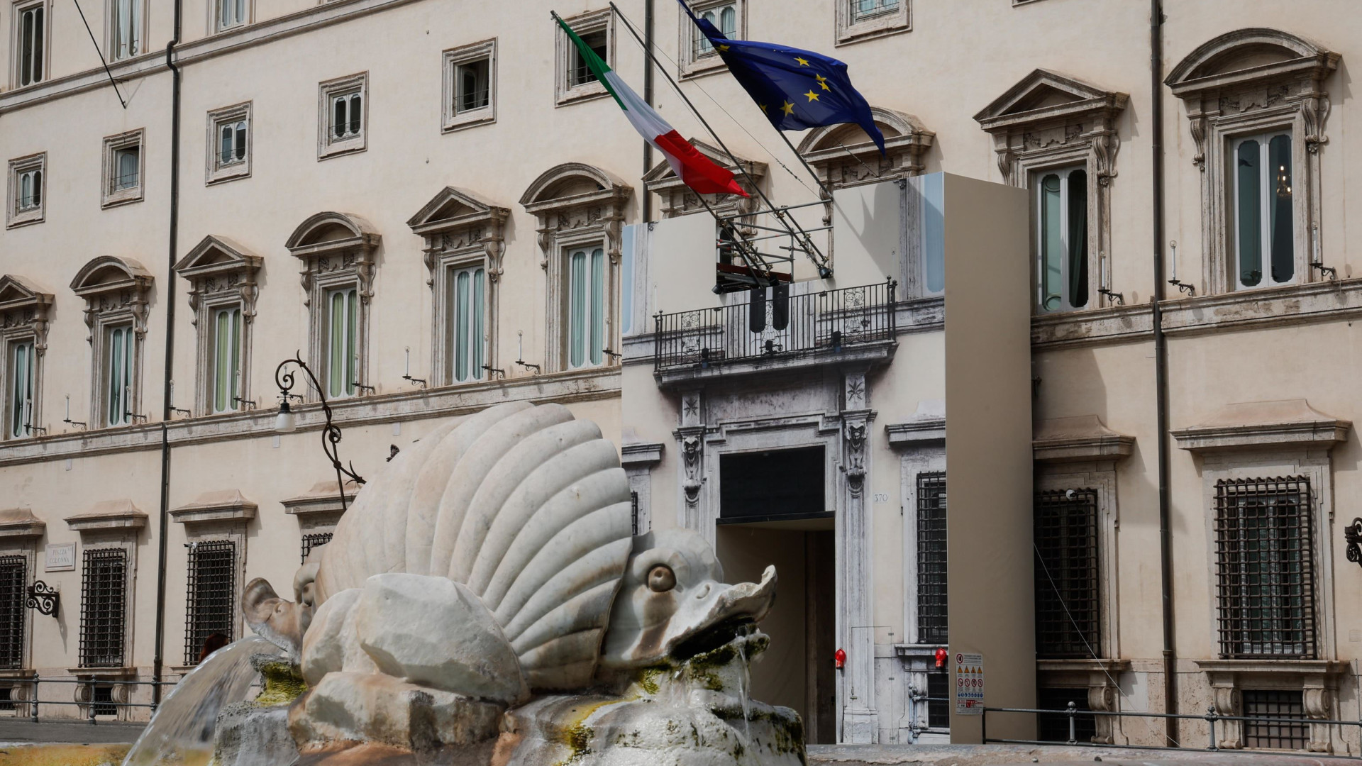Immagine di Via libera all'elezione diretta del premier. Meloni: «Addio ai ribaltoni»