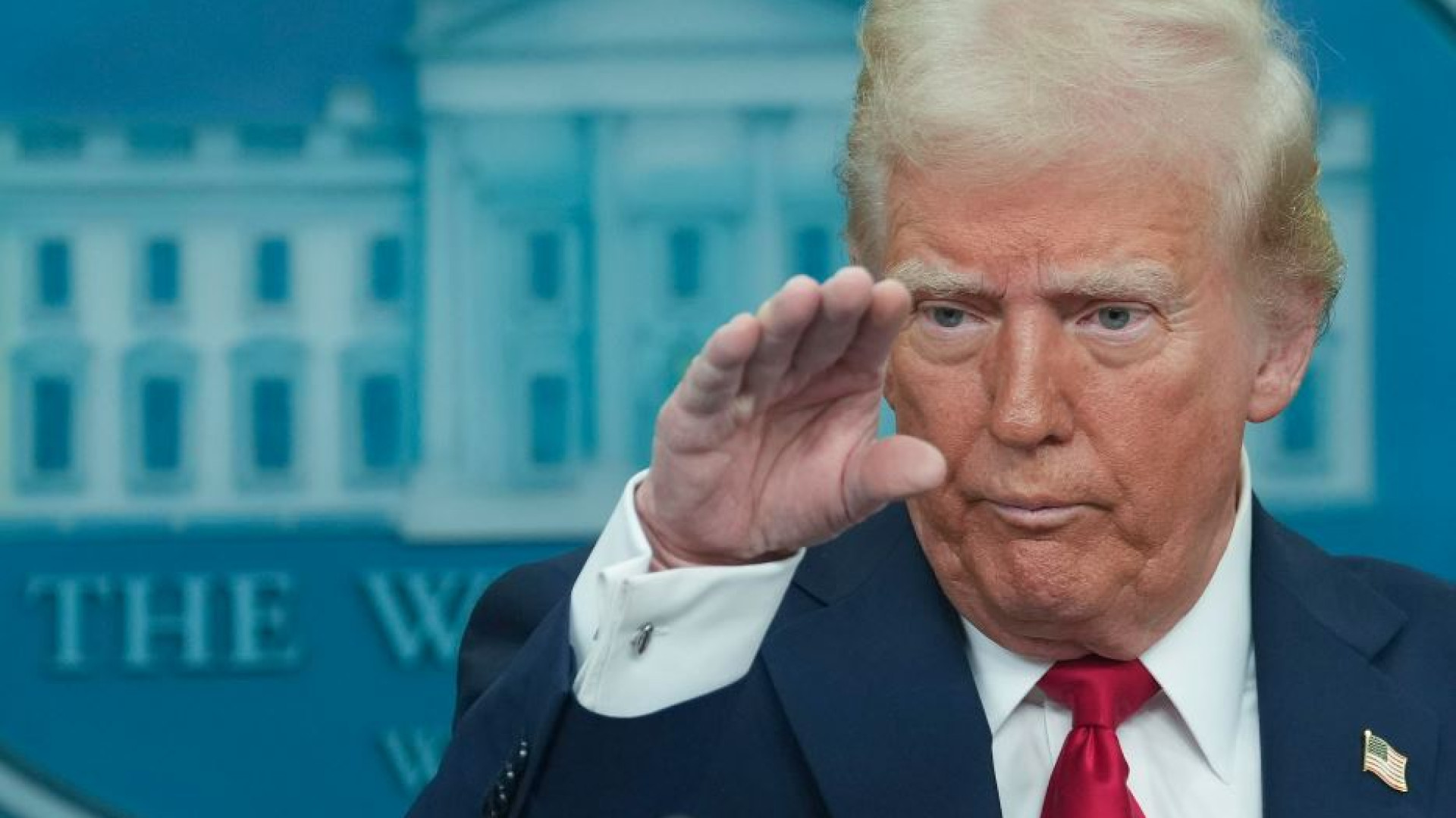 Immagine di Per Trump la colpa dell'incidente in volo è delle politiche inclusive