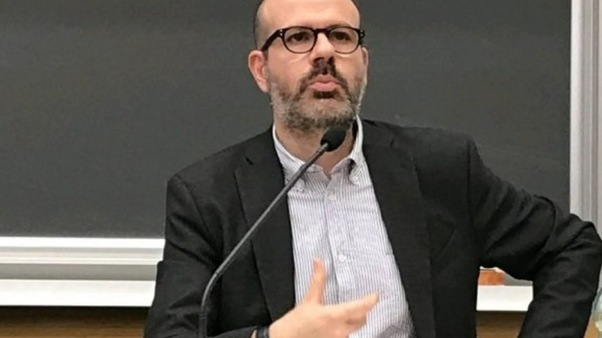 Immagine di L'Europa mette dei limiti alle intercettazioni dei giornalisti