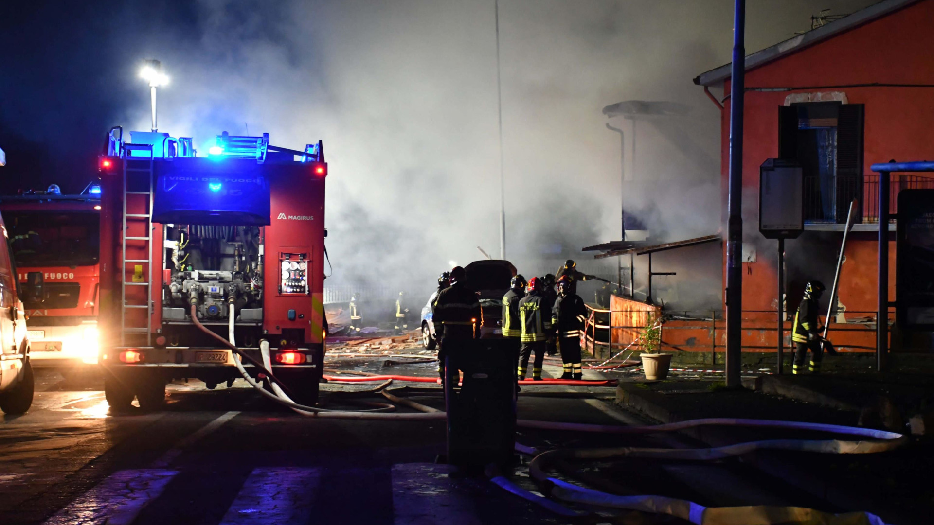 Immagine di Cosa si sa finora dell'esplosione che ha fatto crollare una palazzina