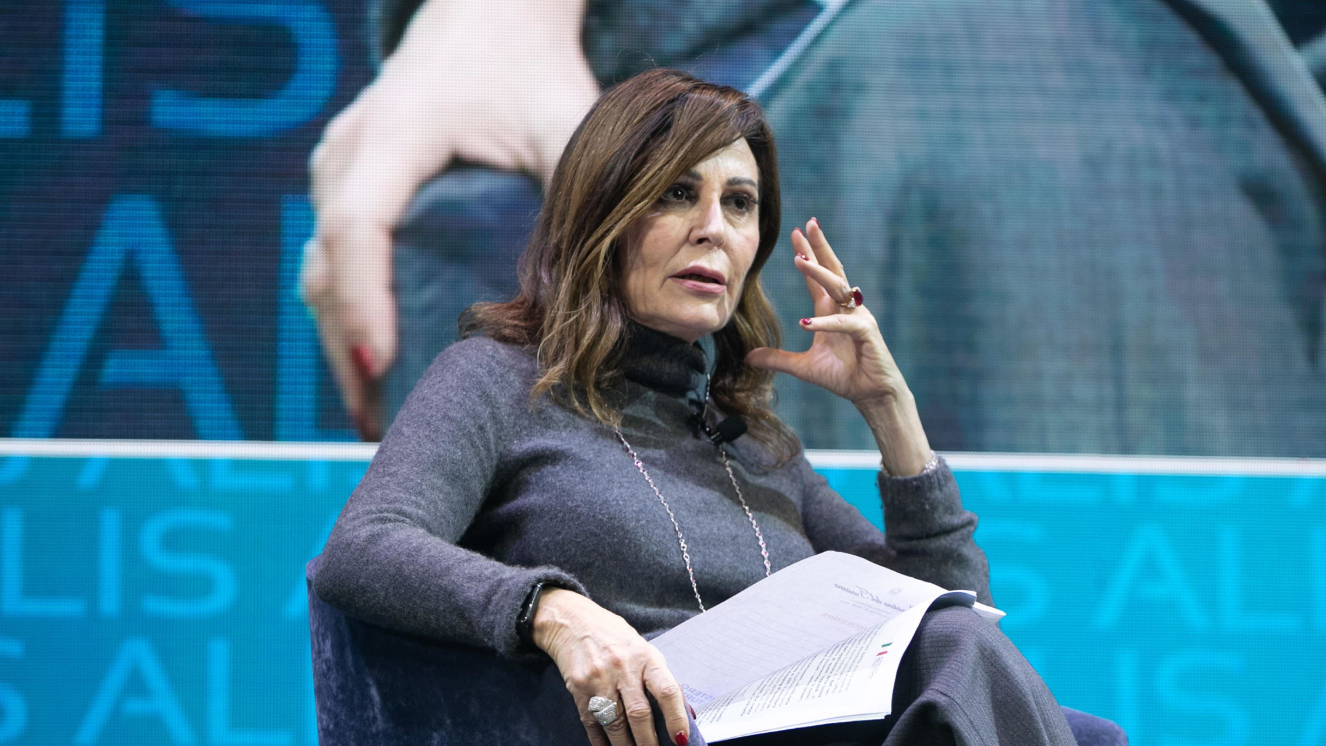Immagine di Santanchè, sfiducia bocciata: «Rifletterò sulle dimissioni»