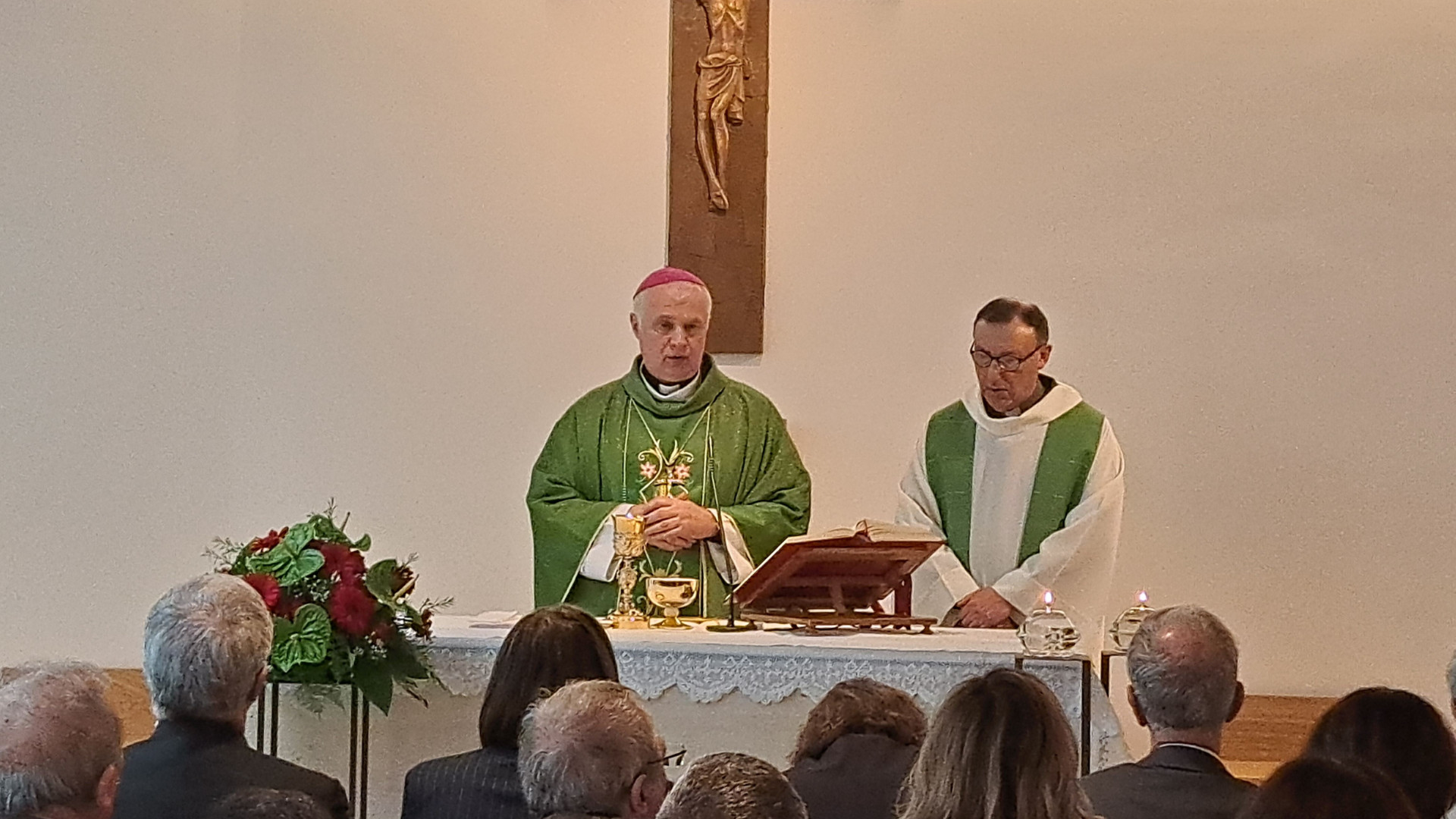 Immagine di Giuliodori: «Dio conceda forza al Papa e sapienza ai medici»