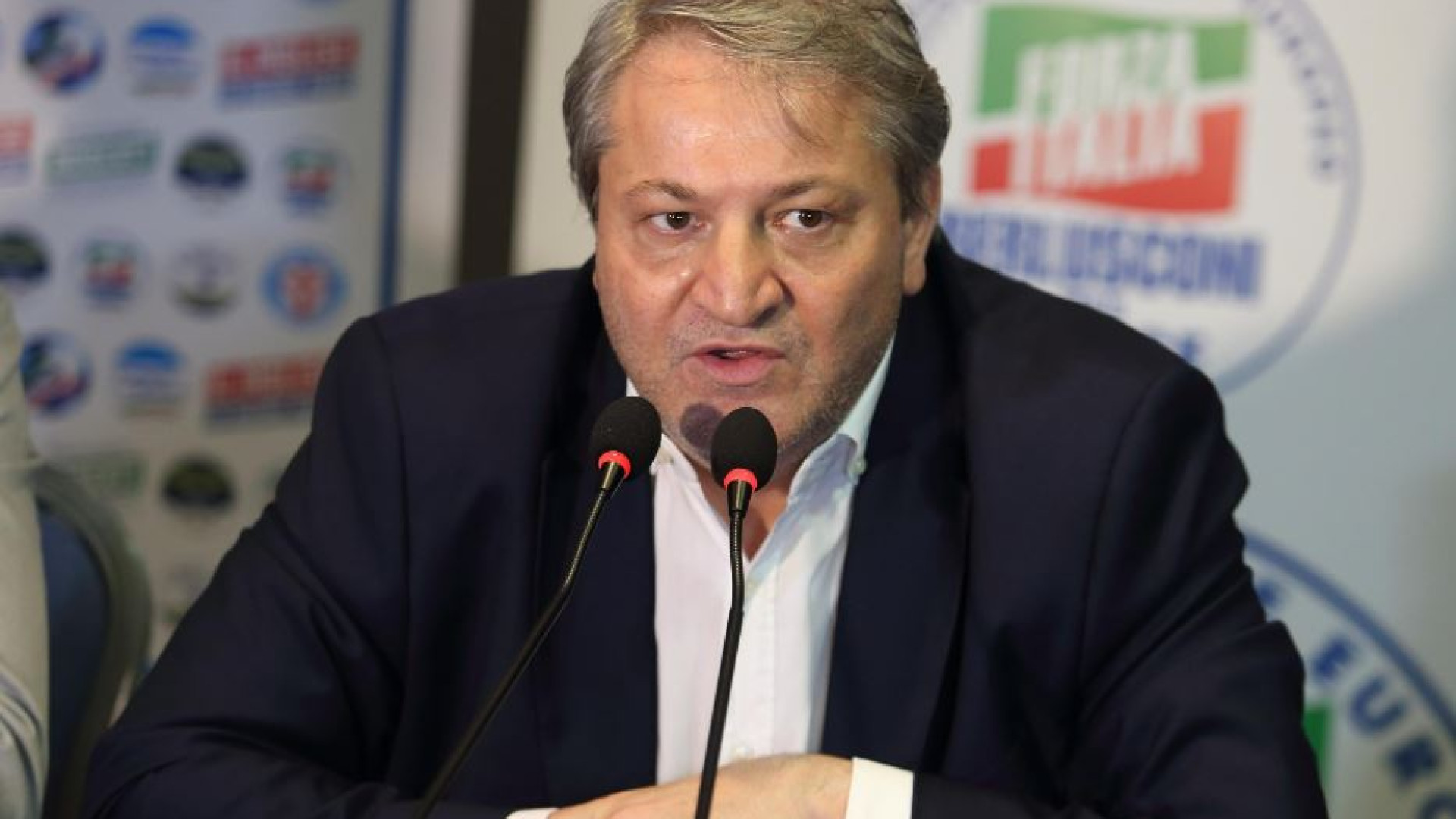 Immagine di Il presidente del Molise: sono indagato per corruzione