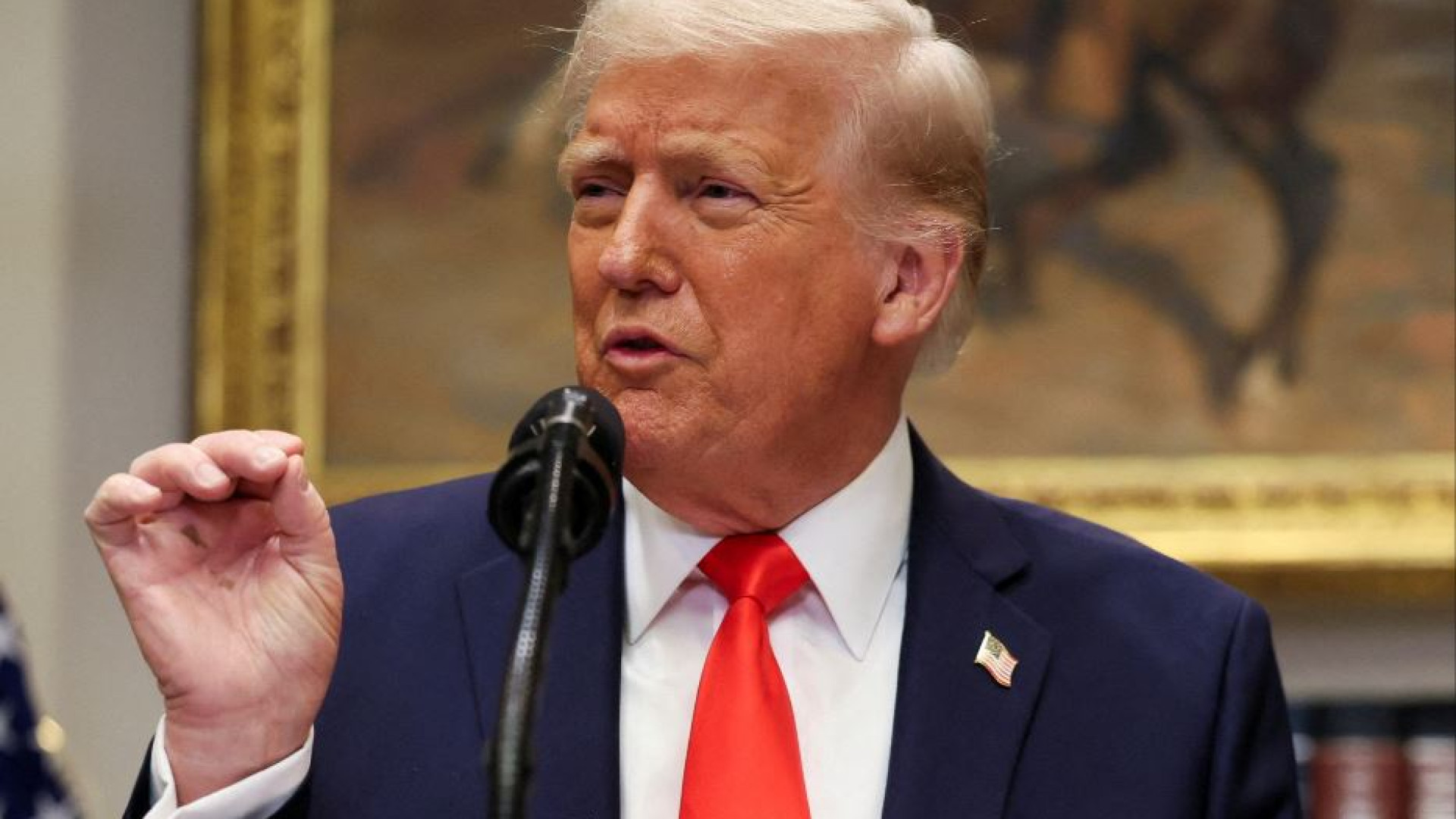 Immagine di Trump ad Hamas: «Liberate gli ostaggi o sarà l'inferno»