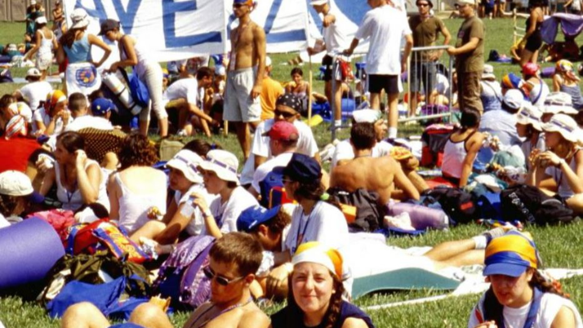 Immagine di «La preghiera, le lacrime, la festa: così la Gmg 2000 disegnò la mia vita»