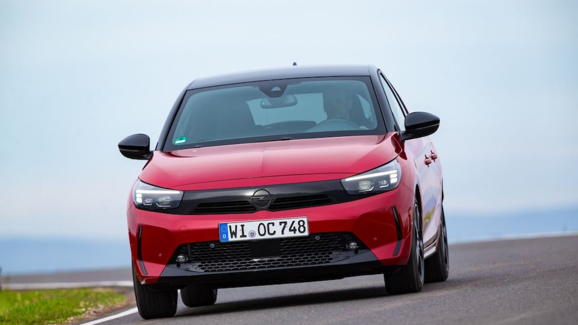 Immagine di Opel non resta indietro: l'ibrido leggero va di Corsa