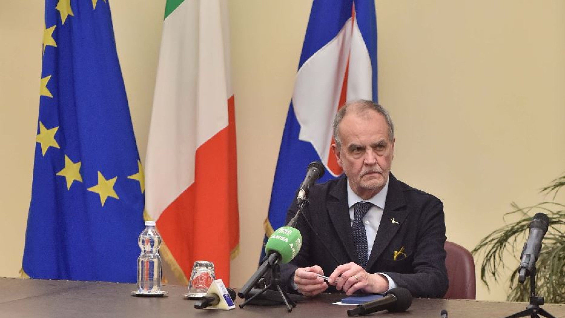 Immagine di Autonomia, Calderoli spinge per il blitz. Chi si oppone: si divide il Paese