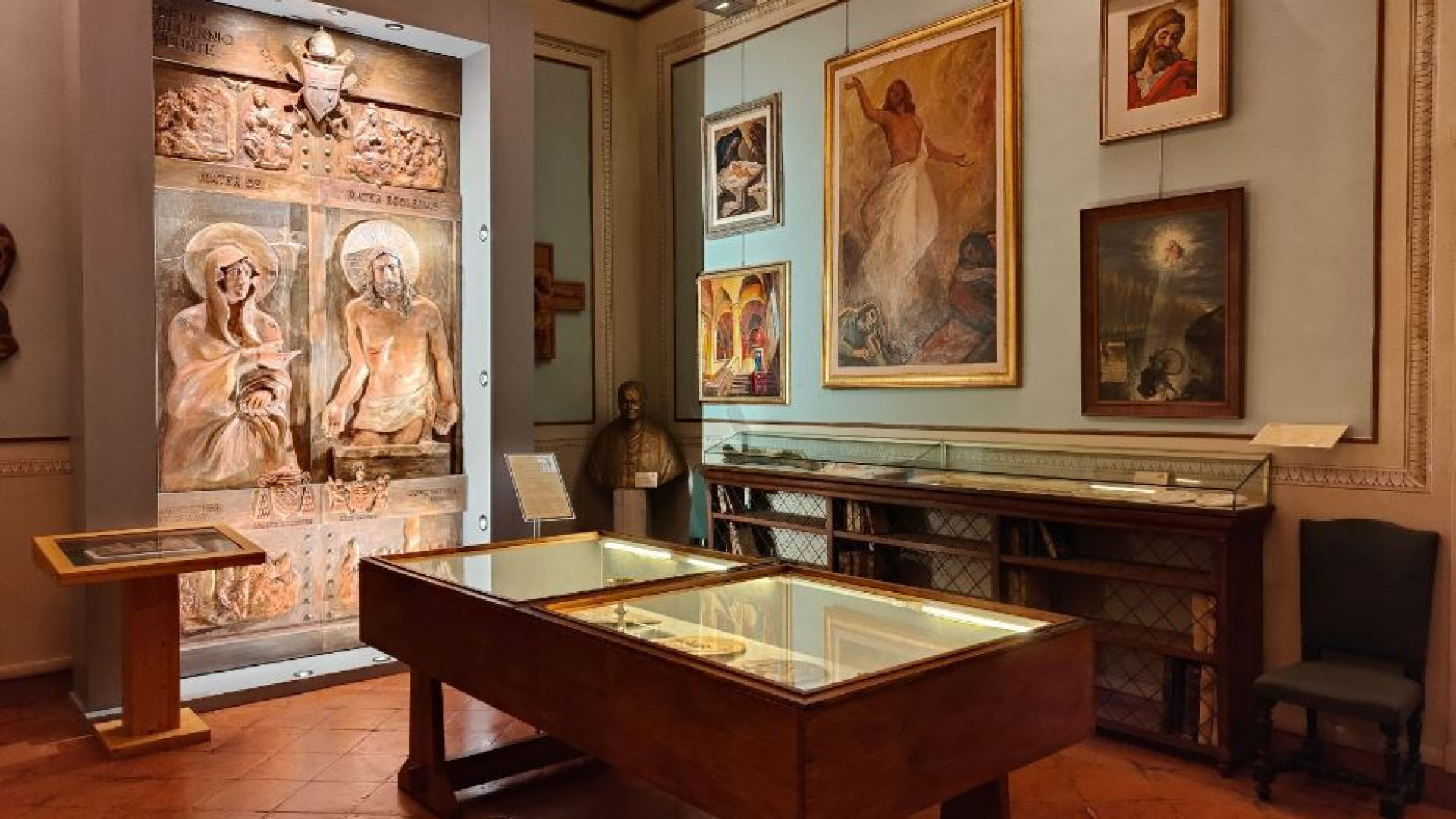 Immagine di Nel Museo diocesano di Imola c'è una copia della Porta Santa