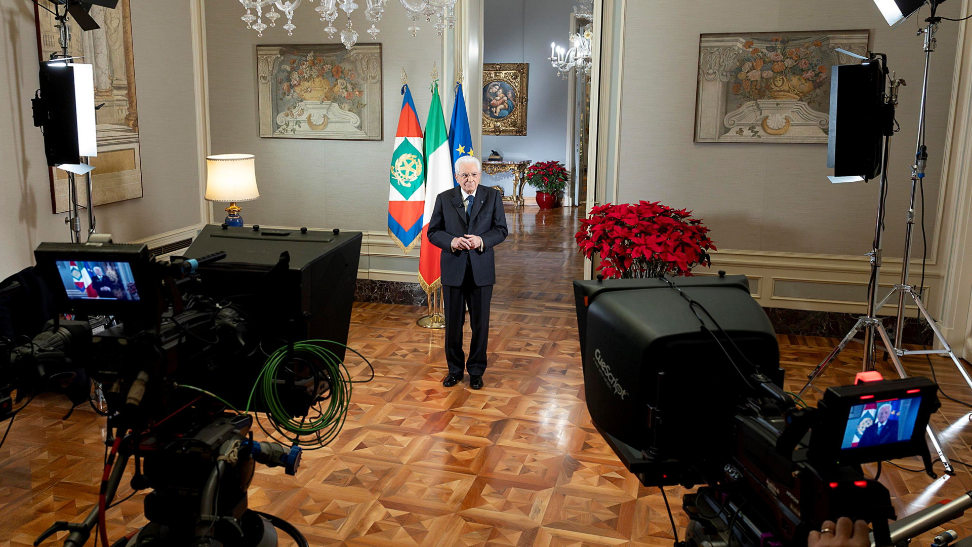 Immagine di Armi, Giubileo, carceri, Sala: ecco cosa ha detto Mattarella a fine anno