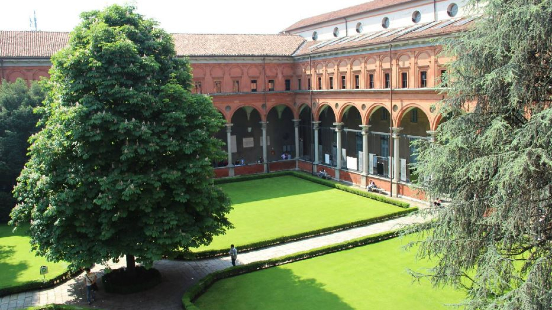 Immagine di Giornata per l’Università Cattolica. La Cei: «Un Laboratorio di speranza»