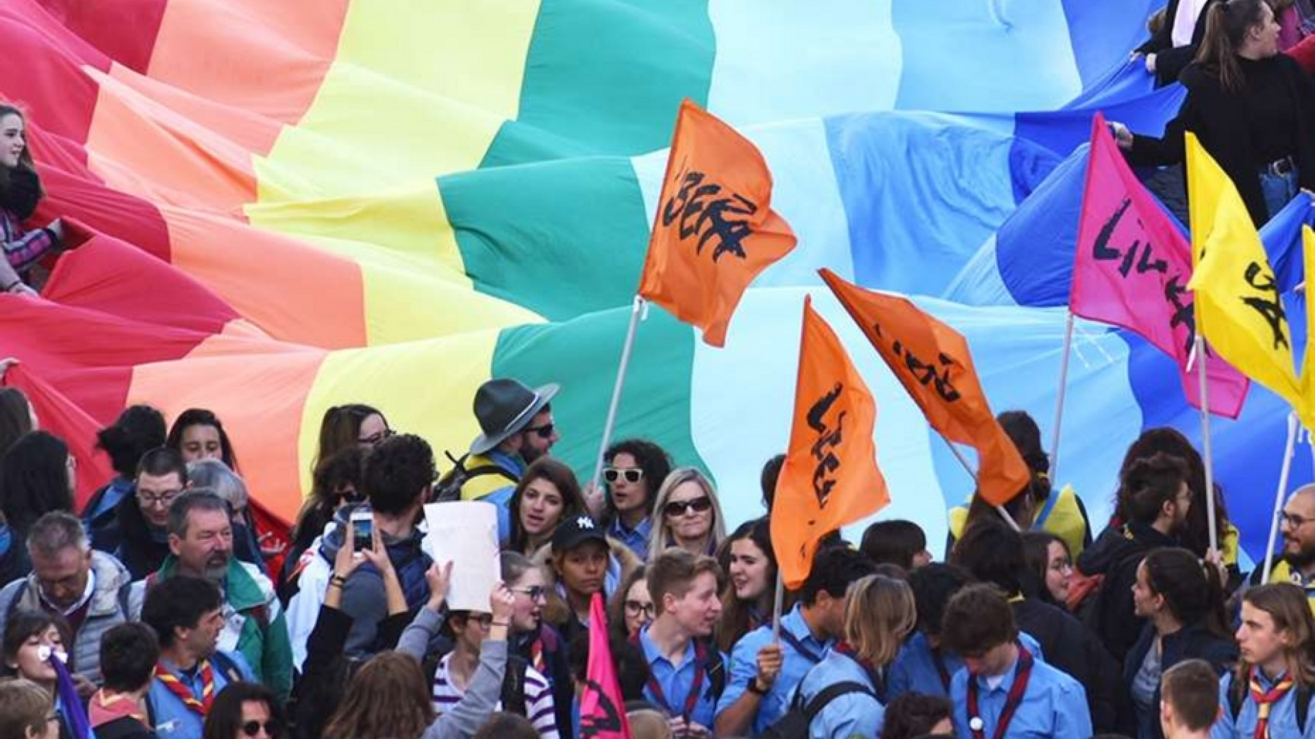 Immagine di Libera: quasi mille le realtà che gestiscono beni confiscati alle mafie