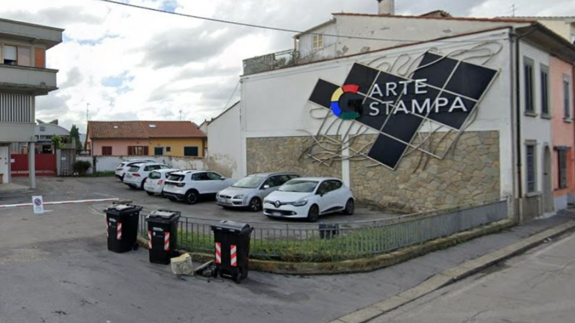 Immagine di Erano ai domiciliari, ma continuavano a sfruttare gli operai